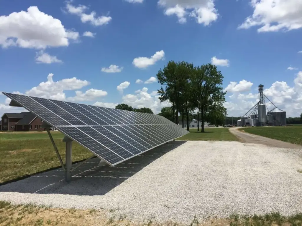 249 kW Farm and Residual Solar Install in Poseyville, Indiana