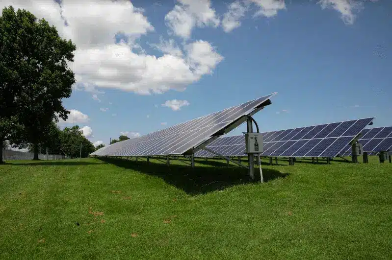 307 kW Richmond, Kentucky Solar install at Armed Forces Reserve Center