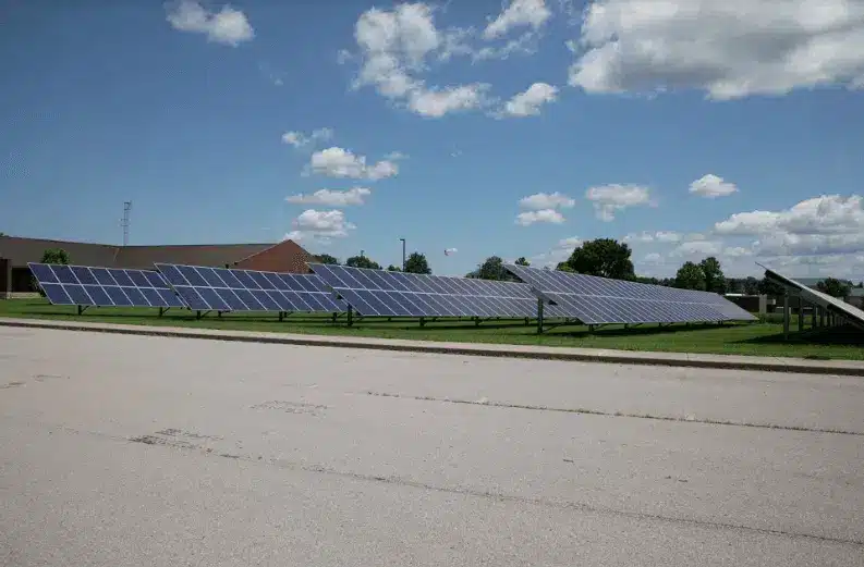 307 kW Richmond, Kentucky Solar install at Armed Forces Reserve Center