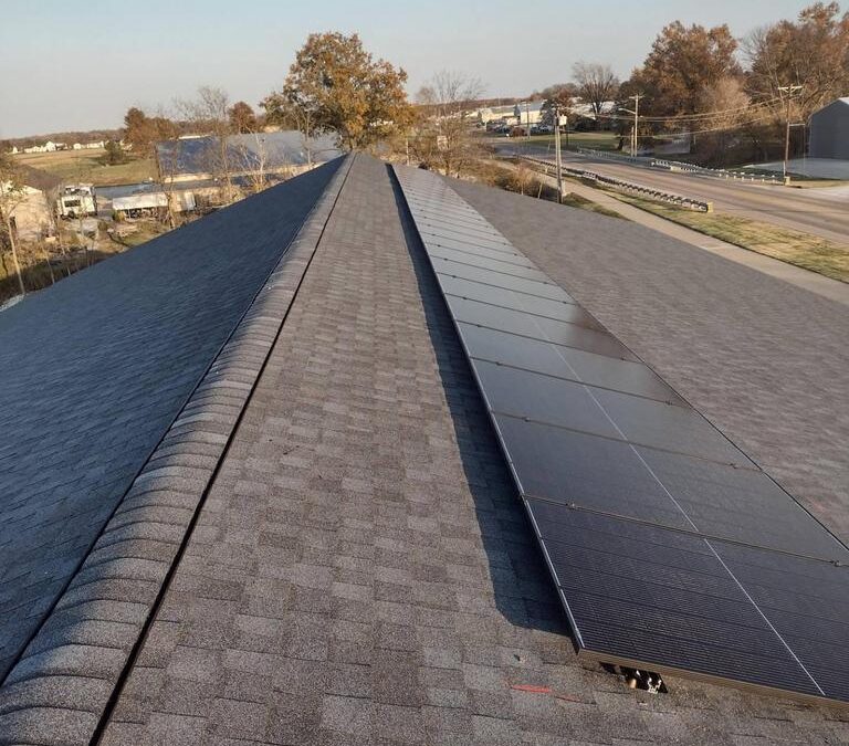 11.07 kW Commercial Installation for Illinois Storage Facility