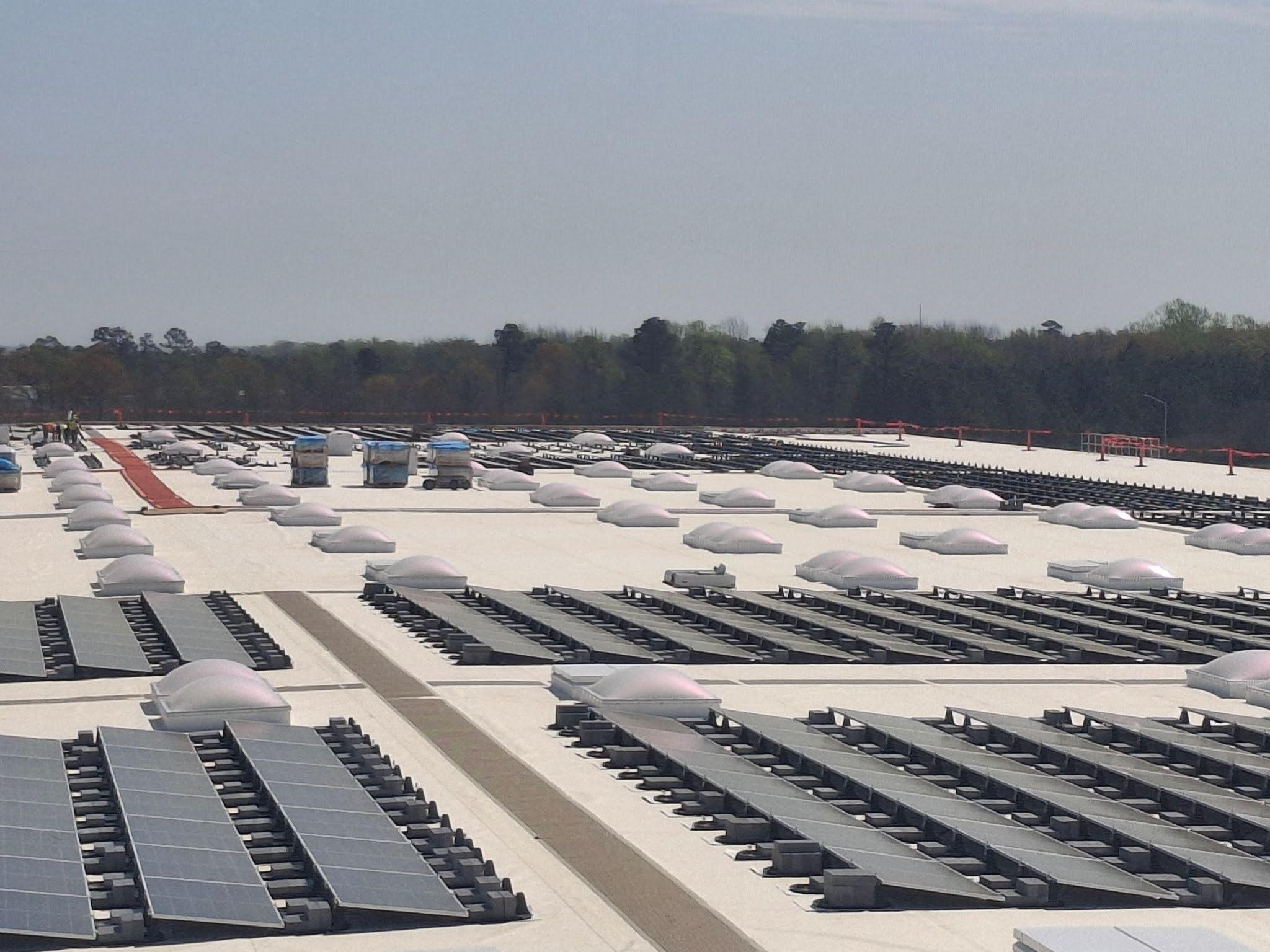 unnamed (14) 814 kW Commercial Install on Manufacturing Plant Winchester, Kentucky