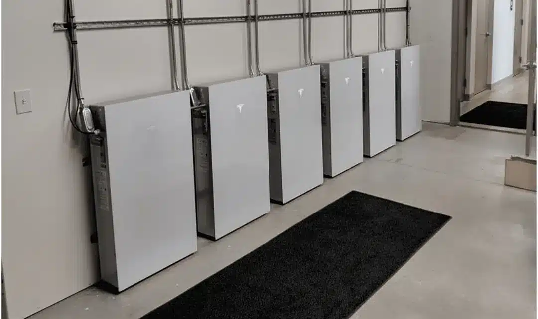 Tesla-Wall solar battery storage